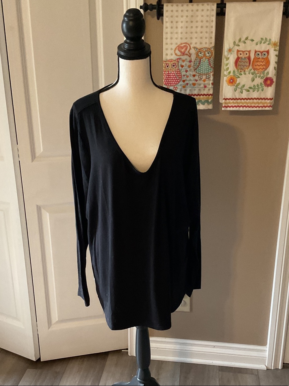 Lane Bryant Black Deep V-Neck Long Sleeve Tunic